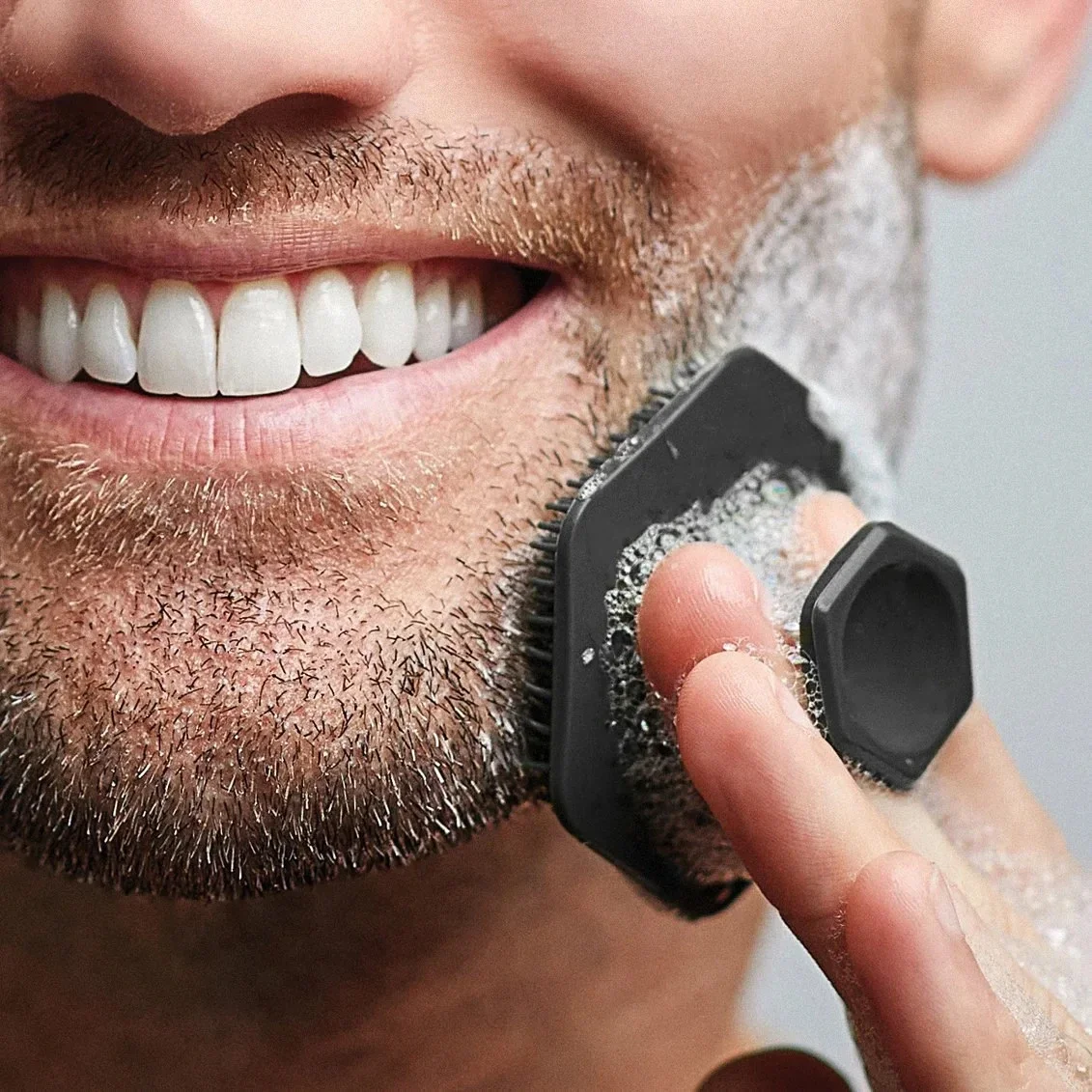 Silicone Face Scrubber Electric - シリコーンフェイシャルクリーニングブラシスクラバー男性ミニチュアフェイスディープクリーンシェーブマッサージフェイススクラブブラシフェイスクリーナー