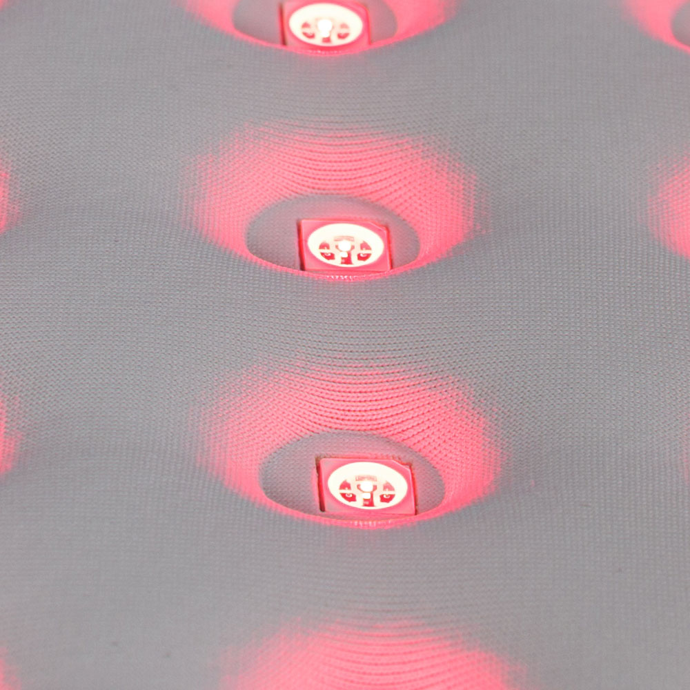 大型赤色光マット ポータブル 近赤外線 660nm & 85 - Led Light Therapy Face Mask のレビューと価格